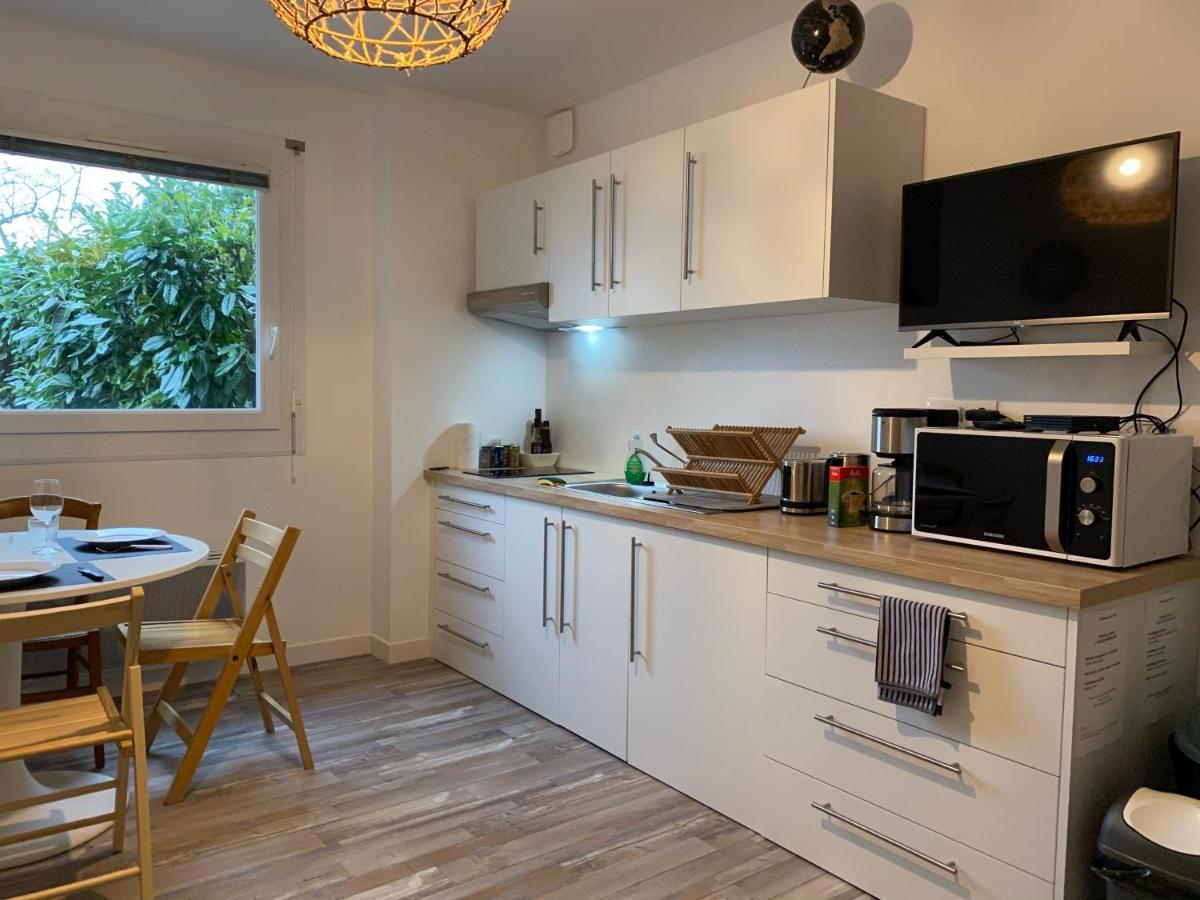 Residence Des 3 Iles, En Plein Centre-Ville, A 5 Min Des Plages, 3 Appartements Neufs Etables-sur-Mer Екстер'єр фото